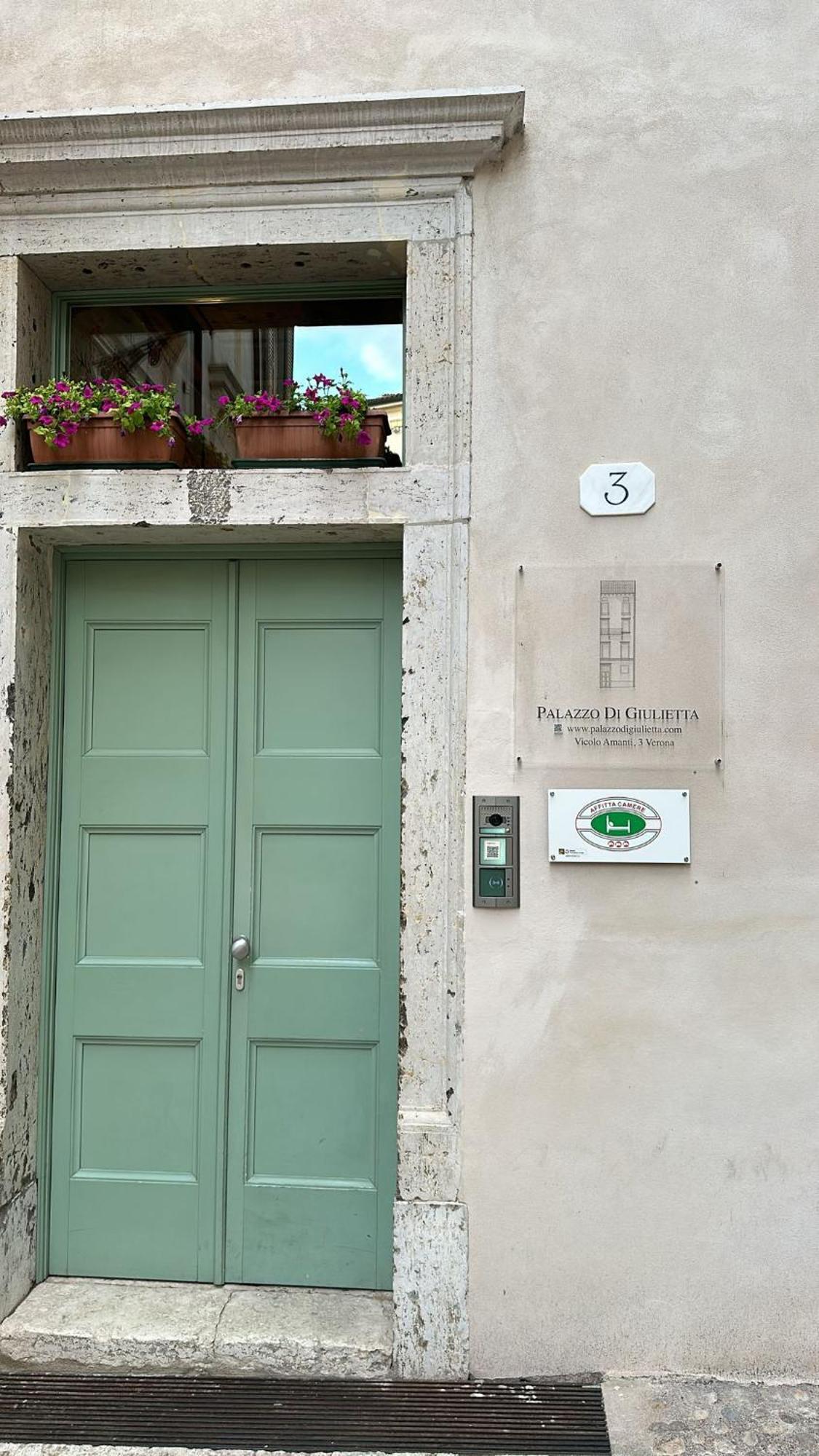 Palazzo Di Giulietta - Juliet'S Palace Verona Kültér fotó